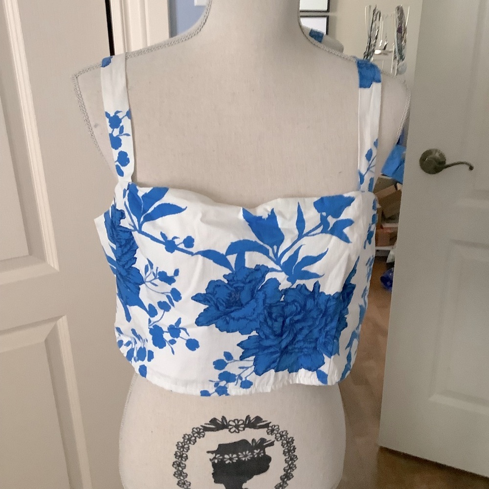 NWT Cropped Top From C By One